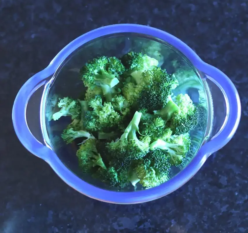 Hur man lagar broccoli i mikrovågsugn