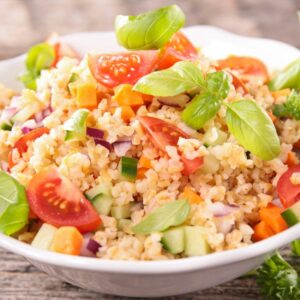 068 - salada de quinoa
