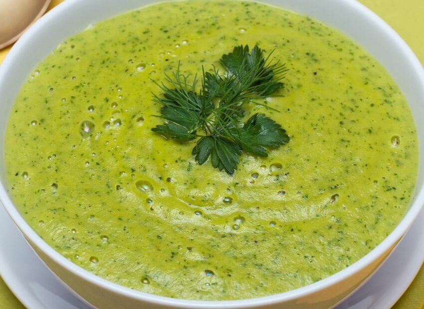 low carb spinatsuppe