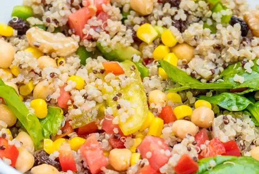 Salada de Bulgur com grão