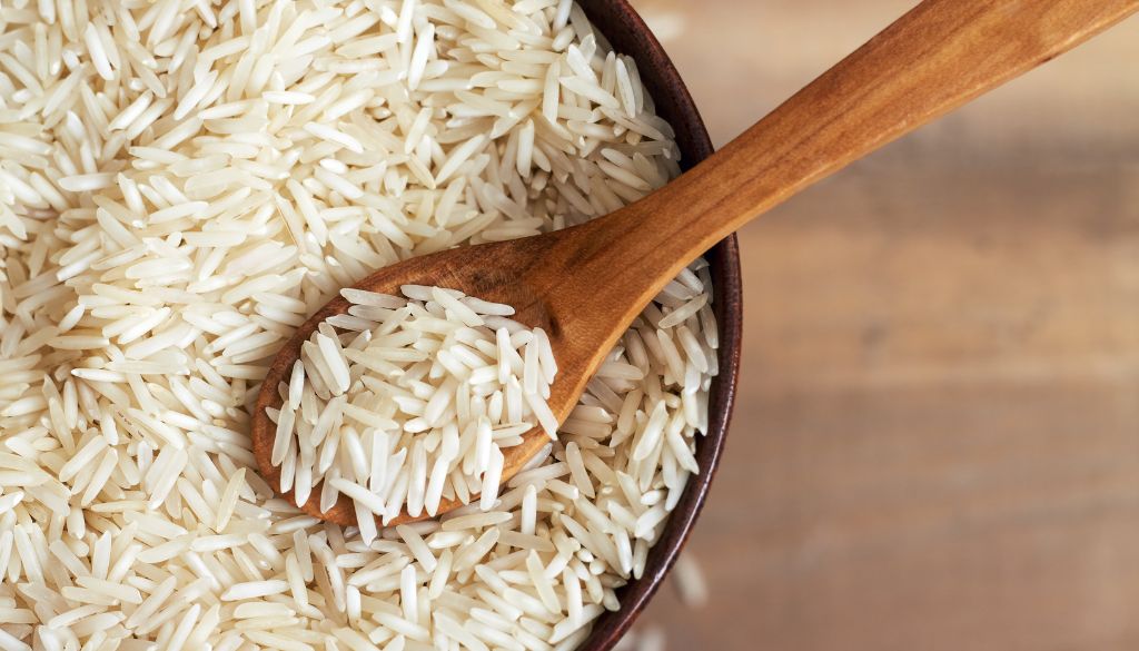 Como esquentar arroz na airfryer