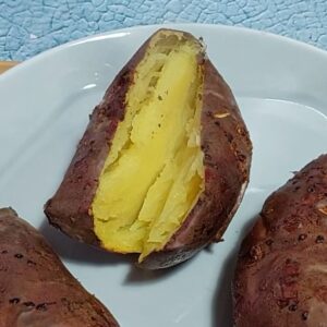 Gebackene Süßkartoffel aus der Fritteuse